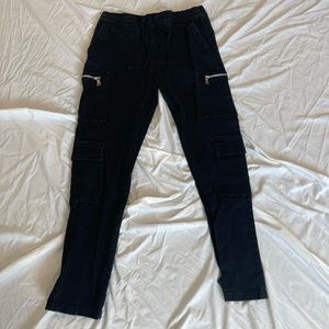 Large black men’s cargo jeans, only worn a few times